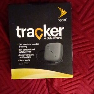 Tracker + Safe & Found - Black